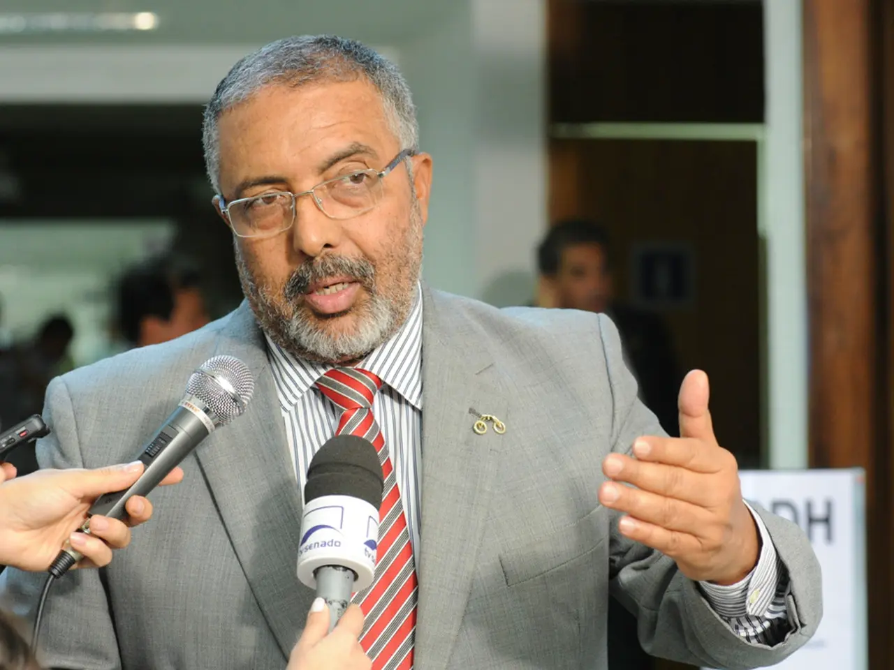 David Cantero expresses eagerness to host a radio show using his unique self as the host...