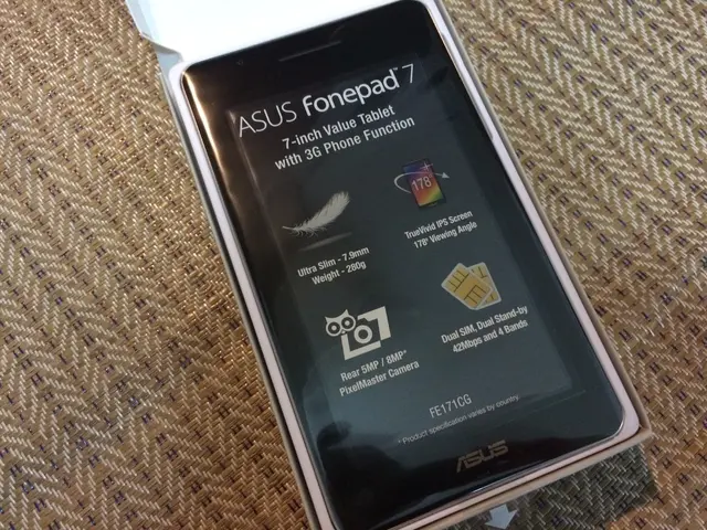 Tech Review: Galaxy Unpacked Analysis, OnePlus' Novelties, Niagara's Theme Integration