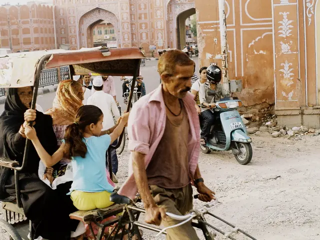 Tamil Nadu Announces Education Policy, Adheres to Dual Language Structure