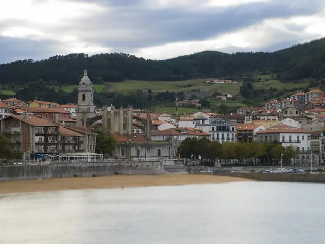 Strategies for Growth: Models, Illustrations, and the Process of Creation