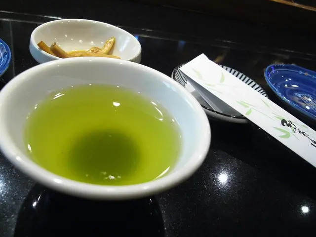 Two individuals have taken on the labels of a contemporary Bush-Azubi duo.