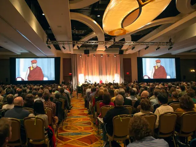 "Marie-Curie-Realschule Pupils Advocate for Justice at Düsseldorf Theatre"