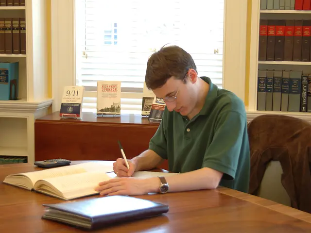 Border Security Force Constable Tradesman Study Guide for 2025: Examine the Detailed Topics and...