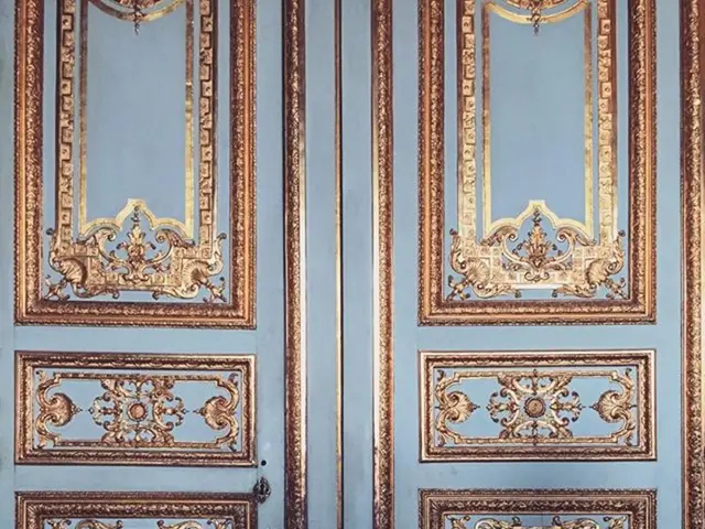 Unpredictable Customer Behavior: Insights on the Limits of Predicting Consumer Choices