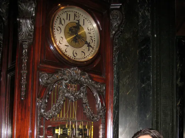 Long-Distance Relationship Struggles: Insights into 7 Common Causes