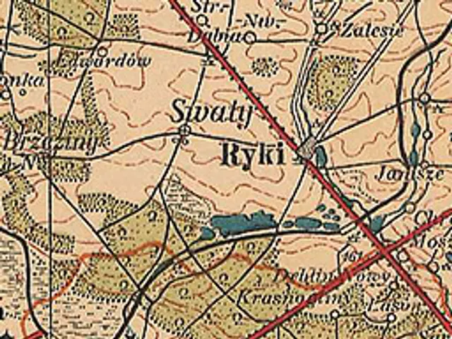 The image shows an old map of the city of šwiaty, Poland, with text and lines indicating the...